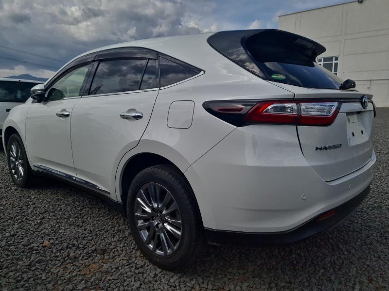 2019 TOYOTA HARRIER