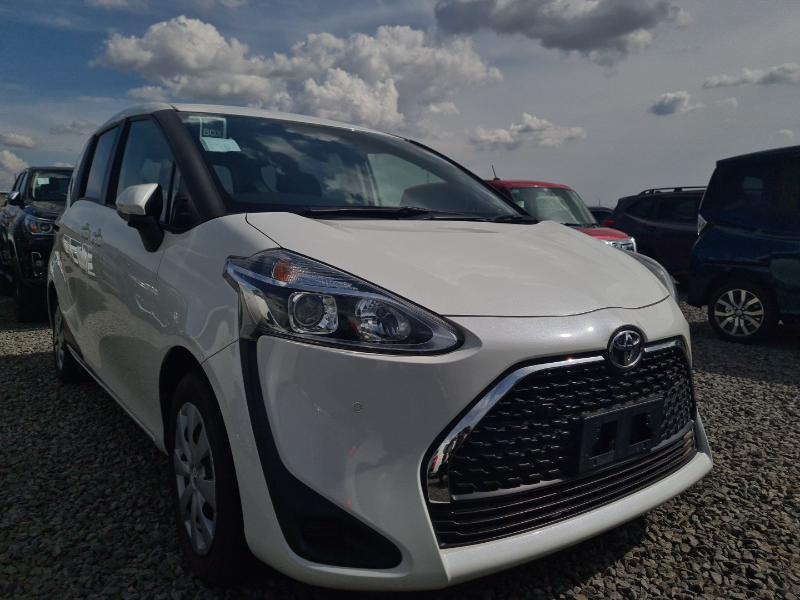 2019 TOYOTA SIENTA