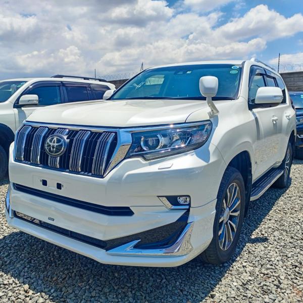 2019 Toyota Land Cruiser Prado TX