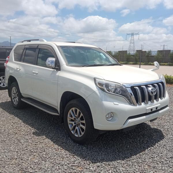 2017 Toyota Land Cruiser Prado TX
