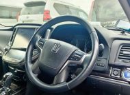 2017 Toyota Crown Athlete S