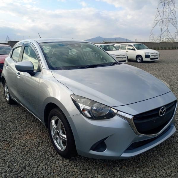 2019 Mazda Demio
