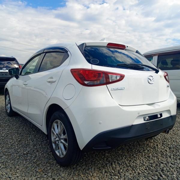 2018 Mazda Demio