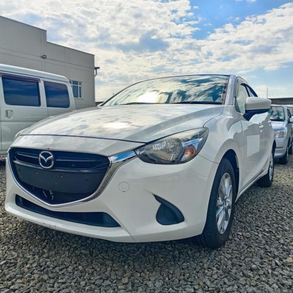 2018 Mazda Demio