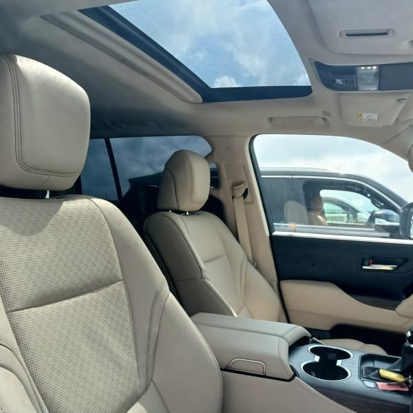 2021 Toyota Land Cruiser LC 300