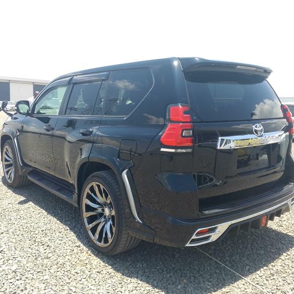 2017 Toyota Land Cruiser Prado TX