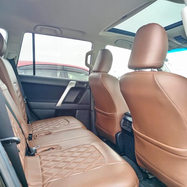 2018 Toyota Land Cruiser Prado TX