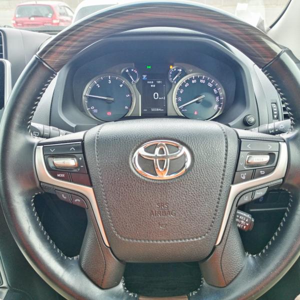 2018 Toyota Land Cruiser Prado TX