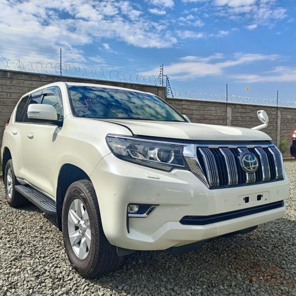 2018 Toyota Land Cruiser Prado