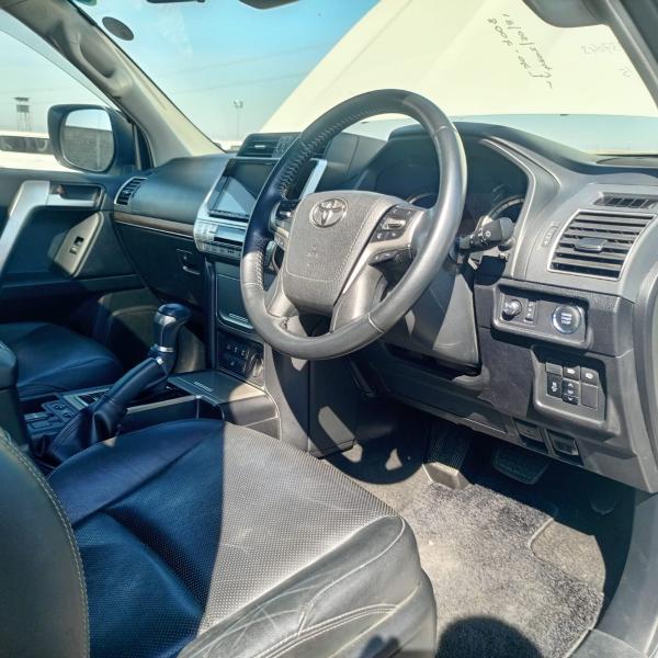 2019 Toyota Land Cruiser Prado TX
