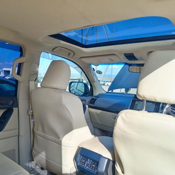 2019 Toyota Land Cruiser Prado TX
