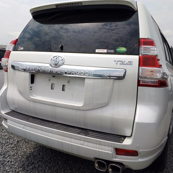2018 Toyota Land Cruiser Prado TX-L