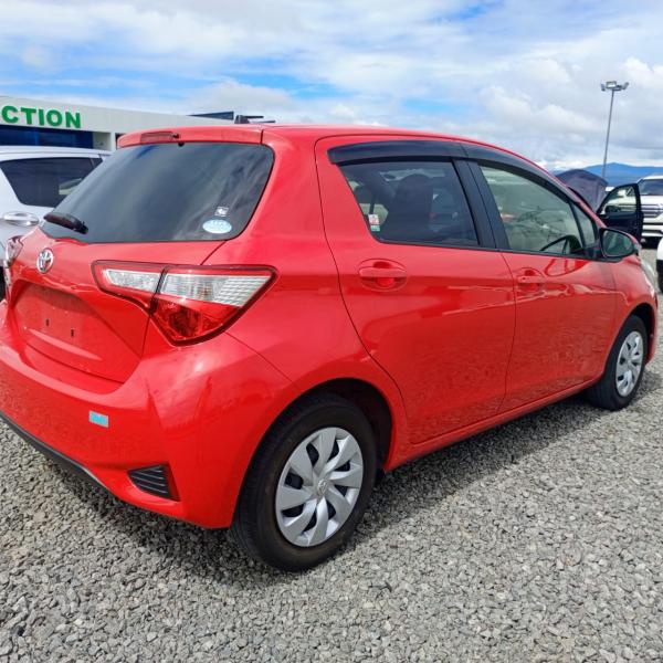 2017 Toyota Vitz