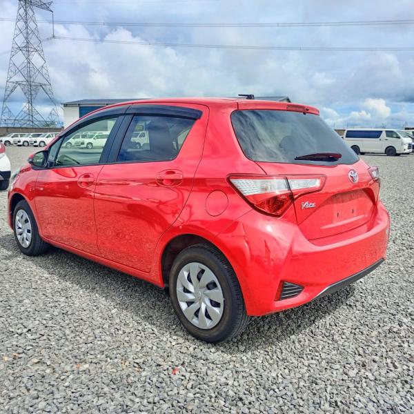 2017 Toyota Vitz