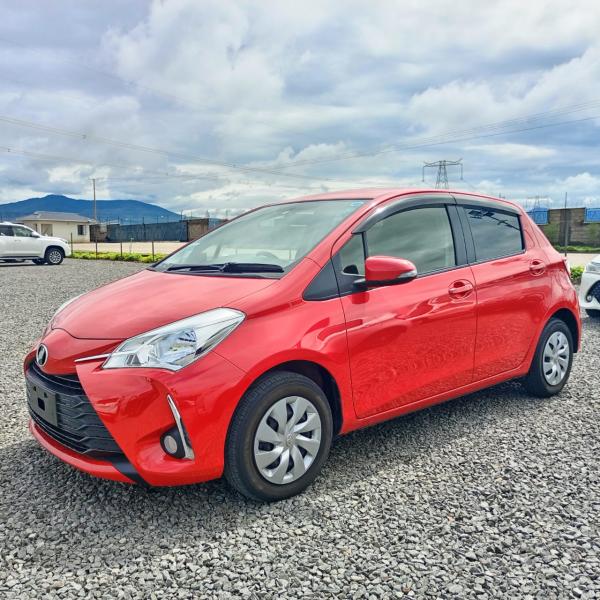 2017 Toyota Vitz