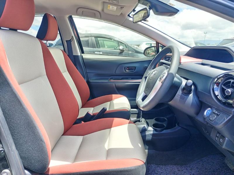2017 Toyota Aqua(HYB)