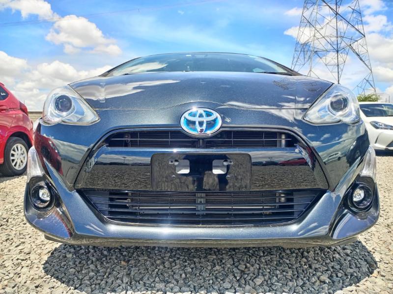 2017 Toyota Aqua(HYB)