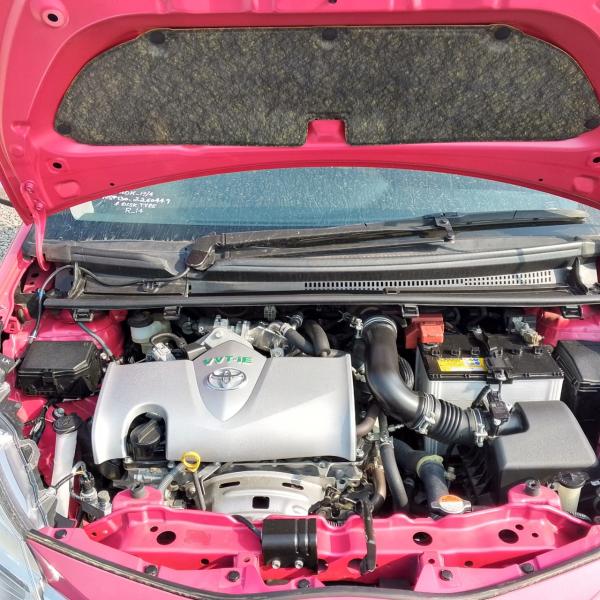 2017 Toyota Vitz