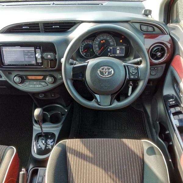 2017 Toyota Vitz
