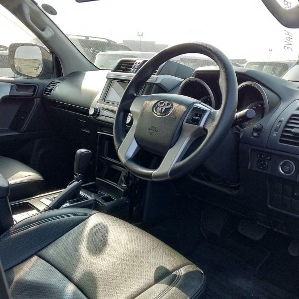 2017 Toyota Land Cruiser Prado TX