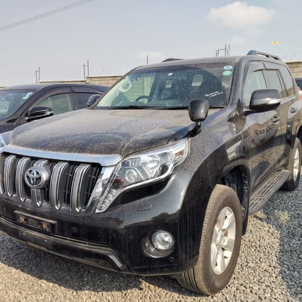 2017 Toyota Land Cruiser Prado TX
