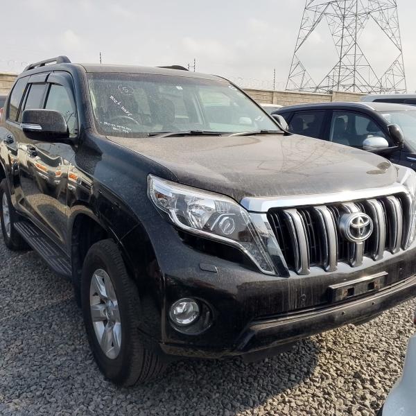 2017 Toyota Land Cruiser Prado TX