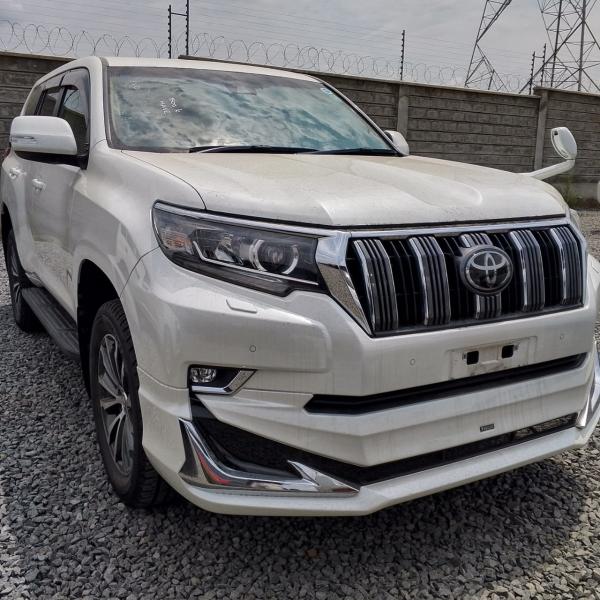 2019 Toyota Land Cruiser Prado TX
