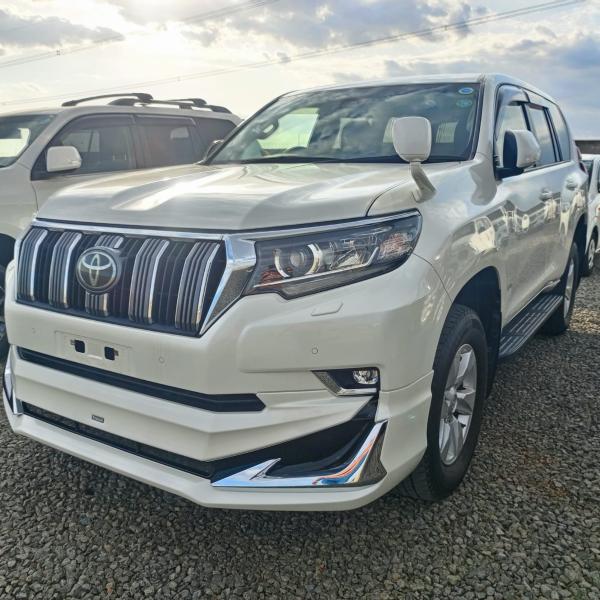 2018 Toyota Land Cruiser Prado TX