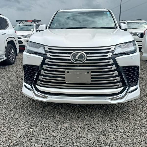 2022 Lexus LX 600