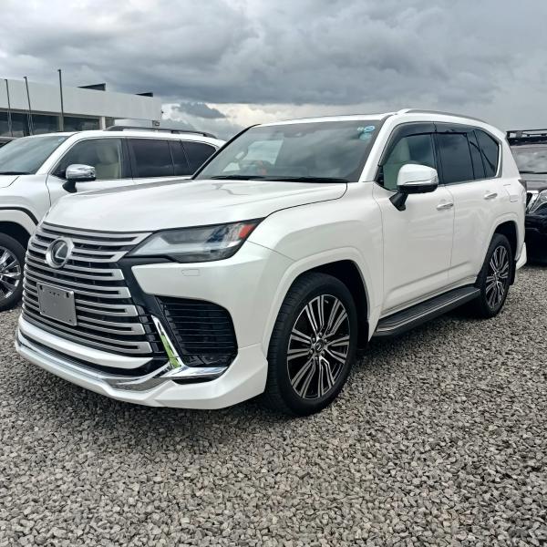 2022 Lexus LX 600
