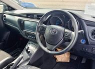 2017 Toyota Auris (HYBRID)
