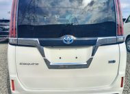 2017 Toyota Esquire (HYBRID)