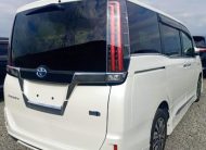 2017 Toyota Esquire (HYBRID)
